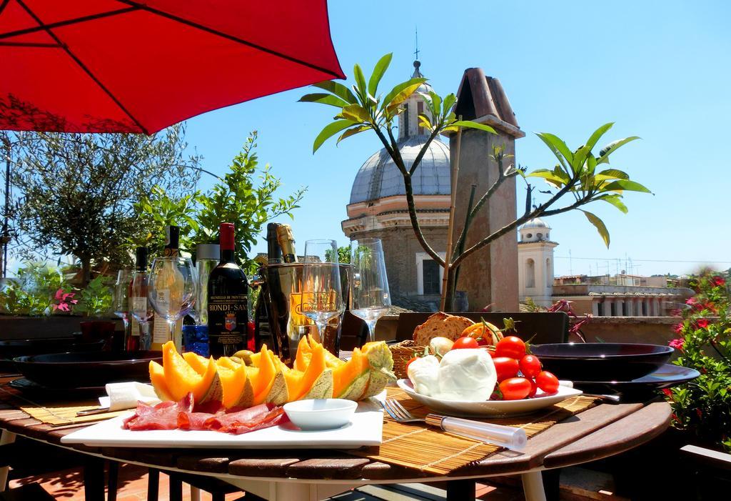 Апартаменты La Mia Casa In Campo Di Fiori Рим Экстерьер фото
